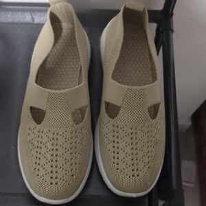 Women's Tan Slip-On Shoes